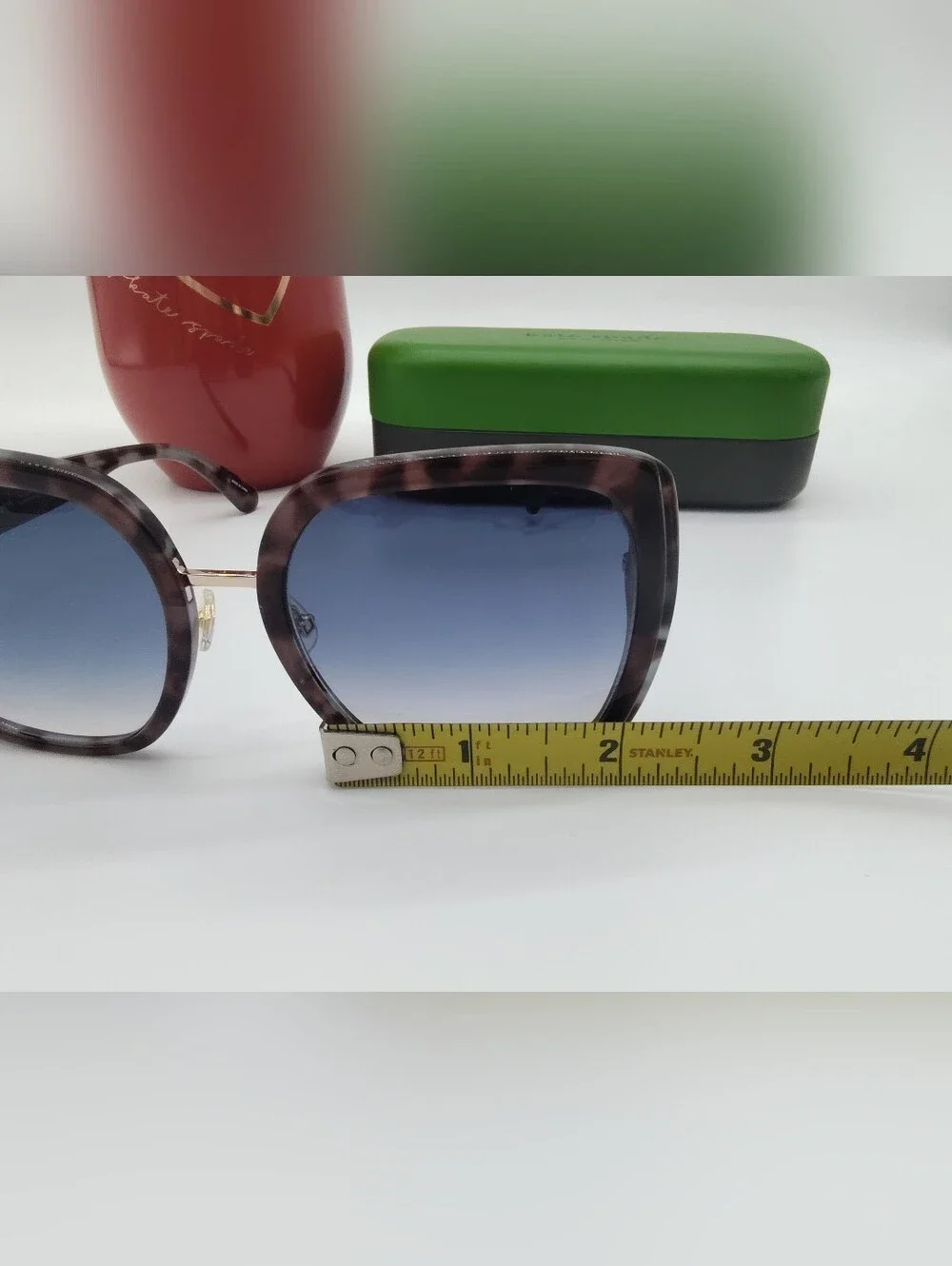 KATE SPADE New York Hello Sunshine Sunglasses & Heart Tumbler Gift Set